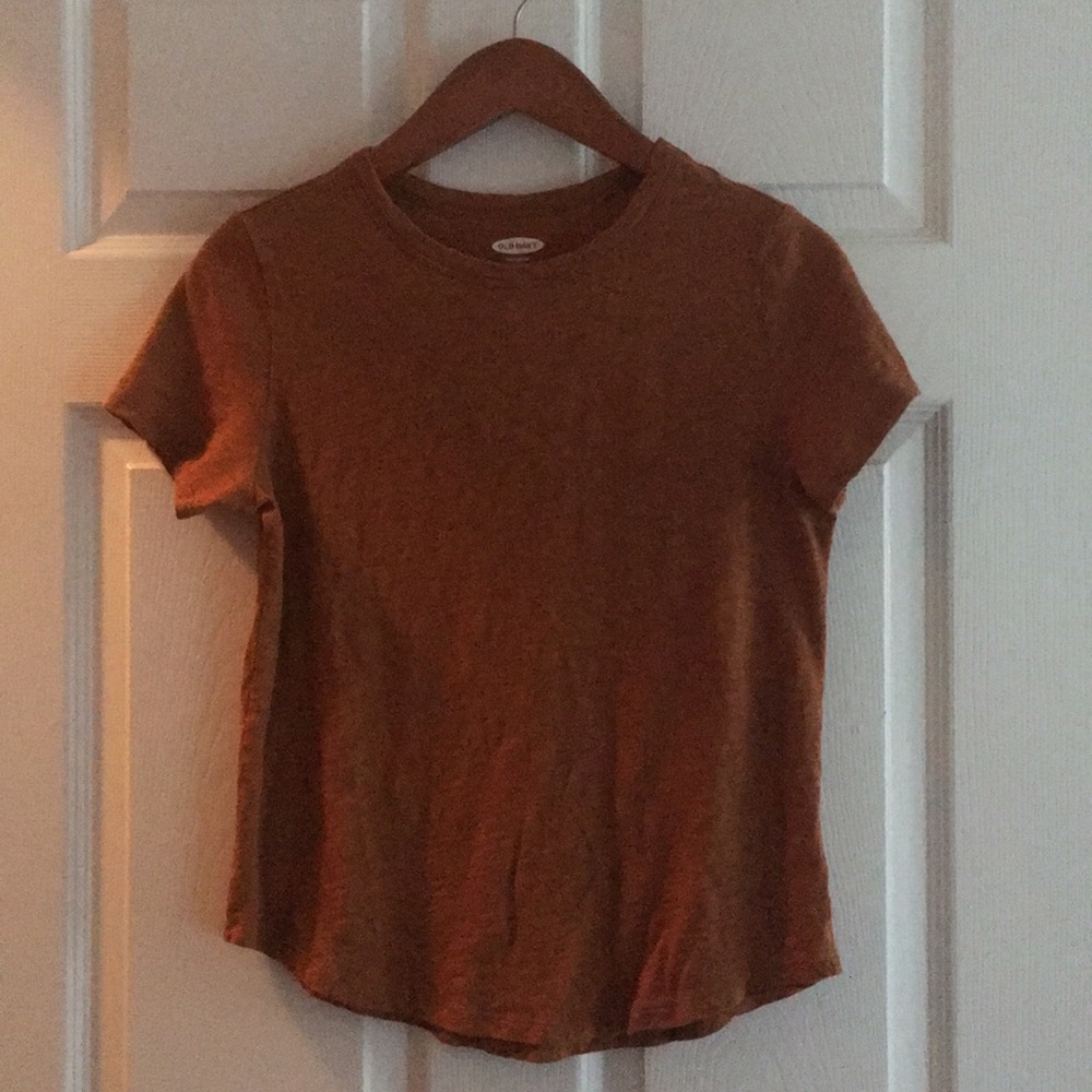 Old navy solid tee